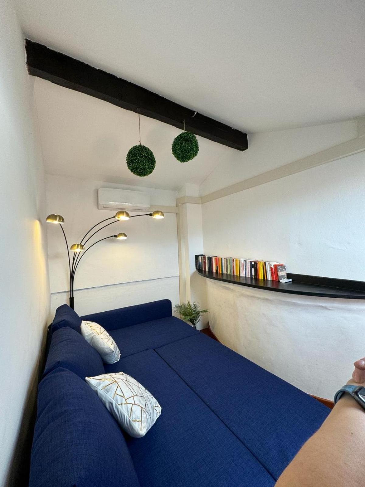 Casa Vacanza A 100 Metri Dal Mare 因佩里亚 外观 照片